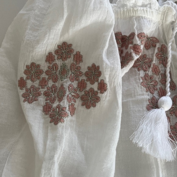 Lucky Brand Bohemian Off-Shoulder White Blouse with Pink Embroidery - Picture 8 of 10